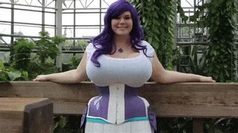 bouncing gifs|Big Tits GIF: 60+ Hottest Big Boobs Gifs on the Internet